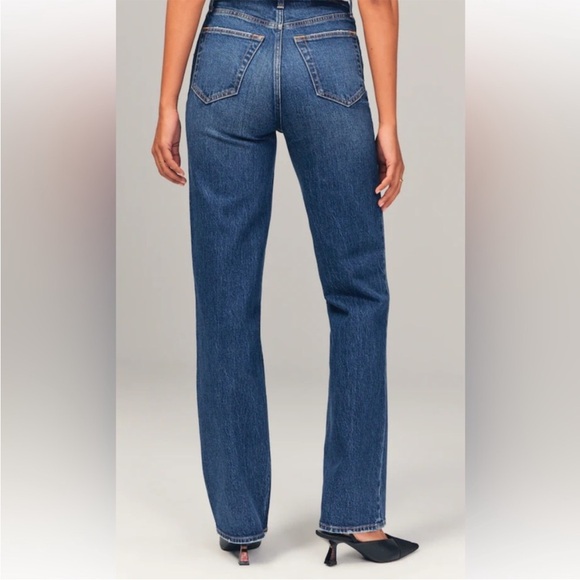 Abercrombie 90s Straight Ultra High Rise Dark Wash Jeans Curve Love 24 /00 Short - Picture 2 of 6